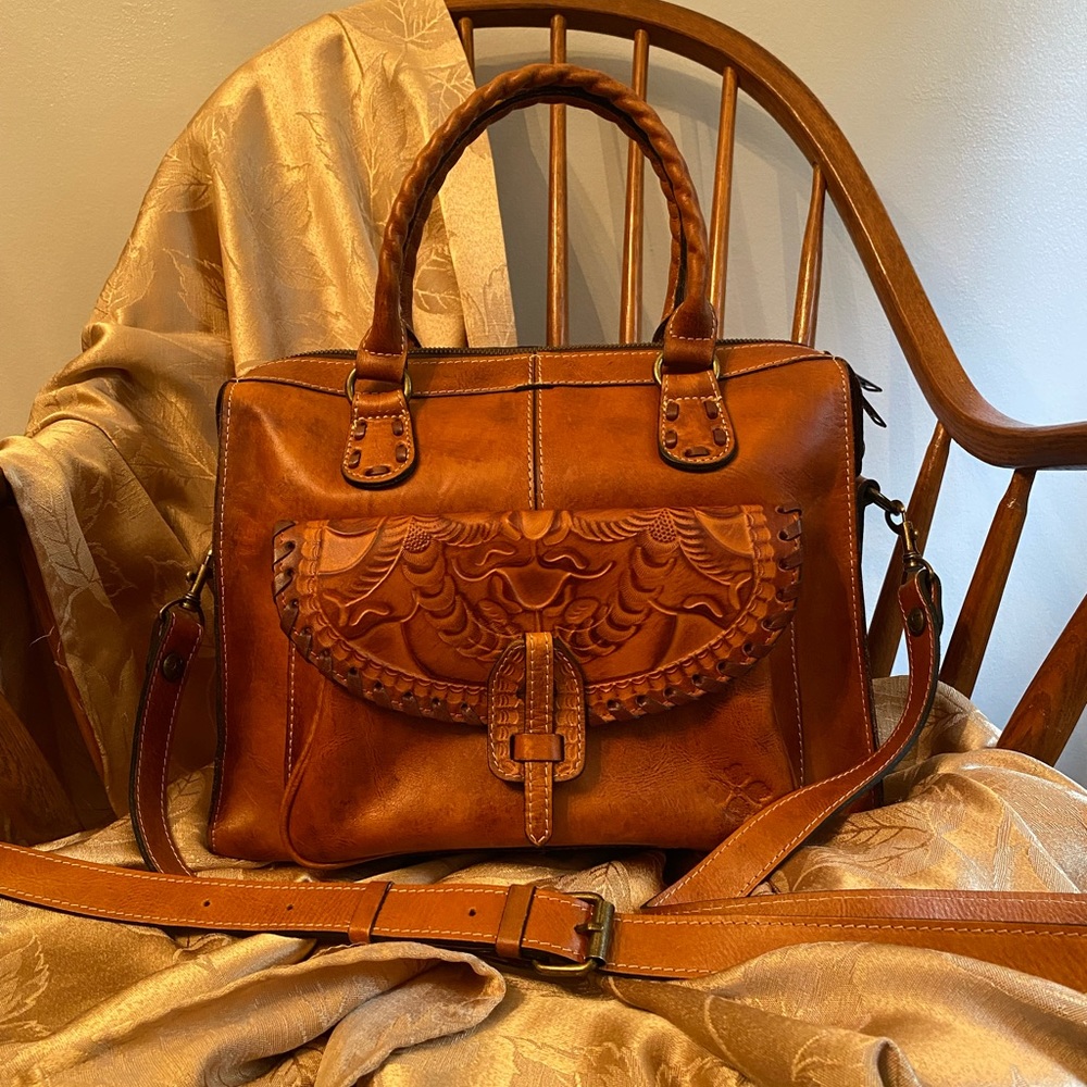 RARE Beautiful crossbody